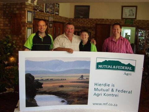 Mutual & Federal recently renewed the signage at Hoerskool Bekker in Magaliesburg