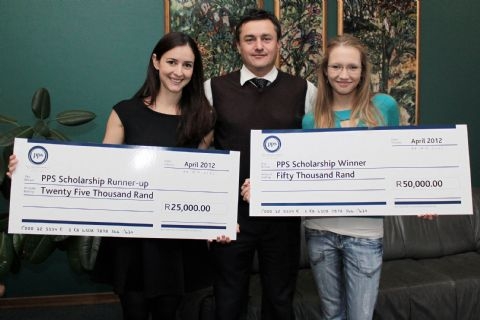 UFS student receives a R50 000 PPS scholarship