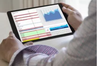Hedge funds show their worth in times of turmoil