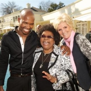 Serendipitea '11 - Absa Private Bank hosts celebrity fundraiser 