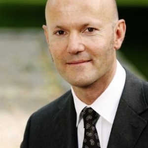 Swiss Re appoints Agostino Galvagni as Chief Operating Officer
