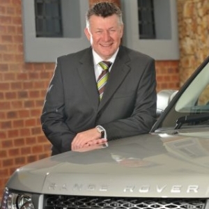 SATIB Insurance Brokers and Land Rover join forces