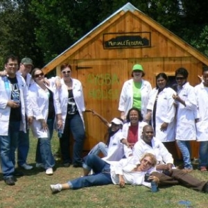 Mutual & Federal donates a Wendy house to Noah’s Ark