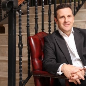 Leading UK brokerage returns to South Africa