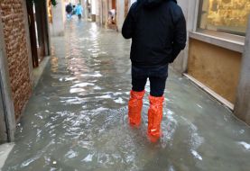 Climate Volatility Disrupts Global Supply Chains