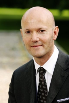 Swiss Re appoints Agostino Galvagni as Chief Operating Officer
