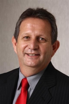 Medical Funds Look to Strategic Mergers to Manage Risk