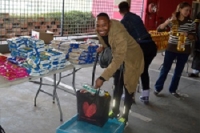 MiWay treats 100 families this Mandela Day 